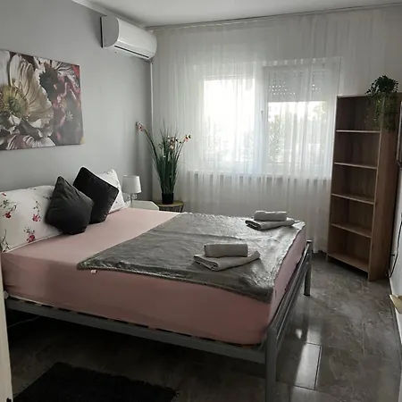 Haus El Milo Ubytování v soukromí Jadranovo