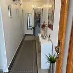 Gazde/Camere de închiriat Haus El Milo *