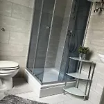 Haus El Milo Gazde/Camere de închiriat *